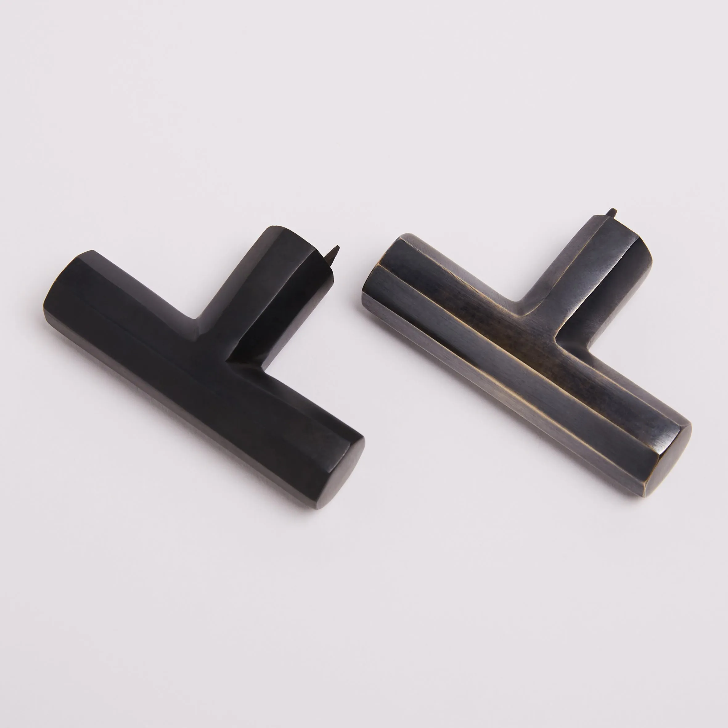 Henley T-Bar - Scorched Black