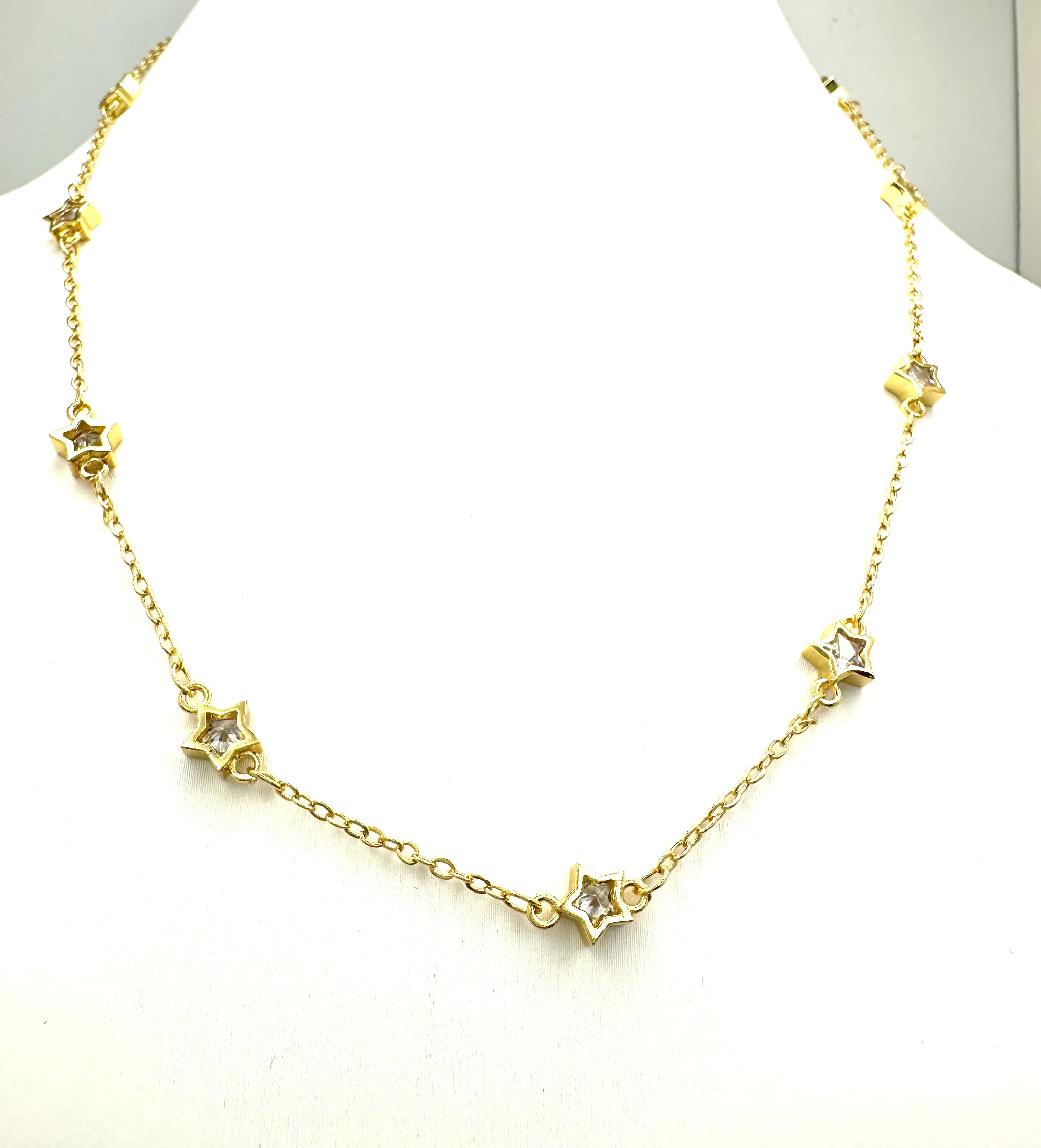 Shining Star Shorter Necklace
