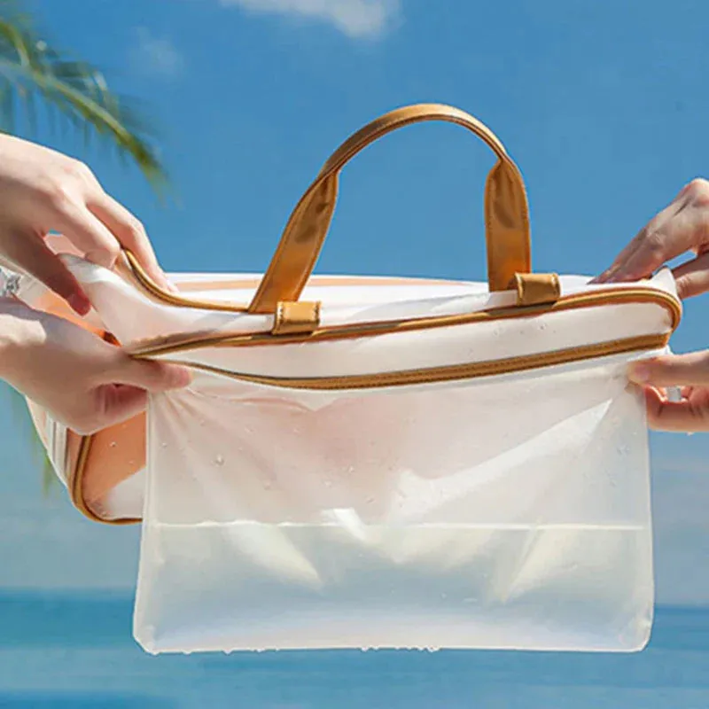 Waterproof travel / beach bag (U CARE)